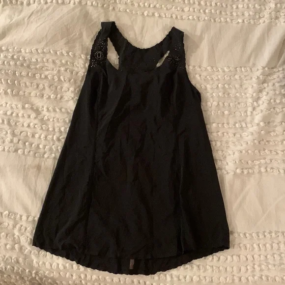 Lulu lemon black top - Picture 1 of 5